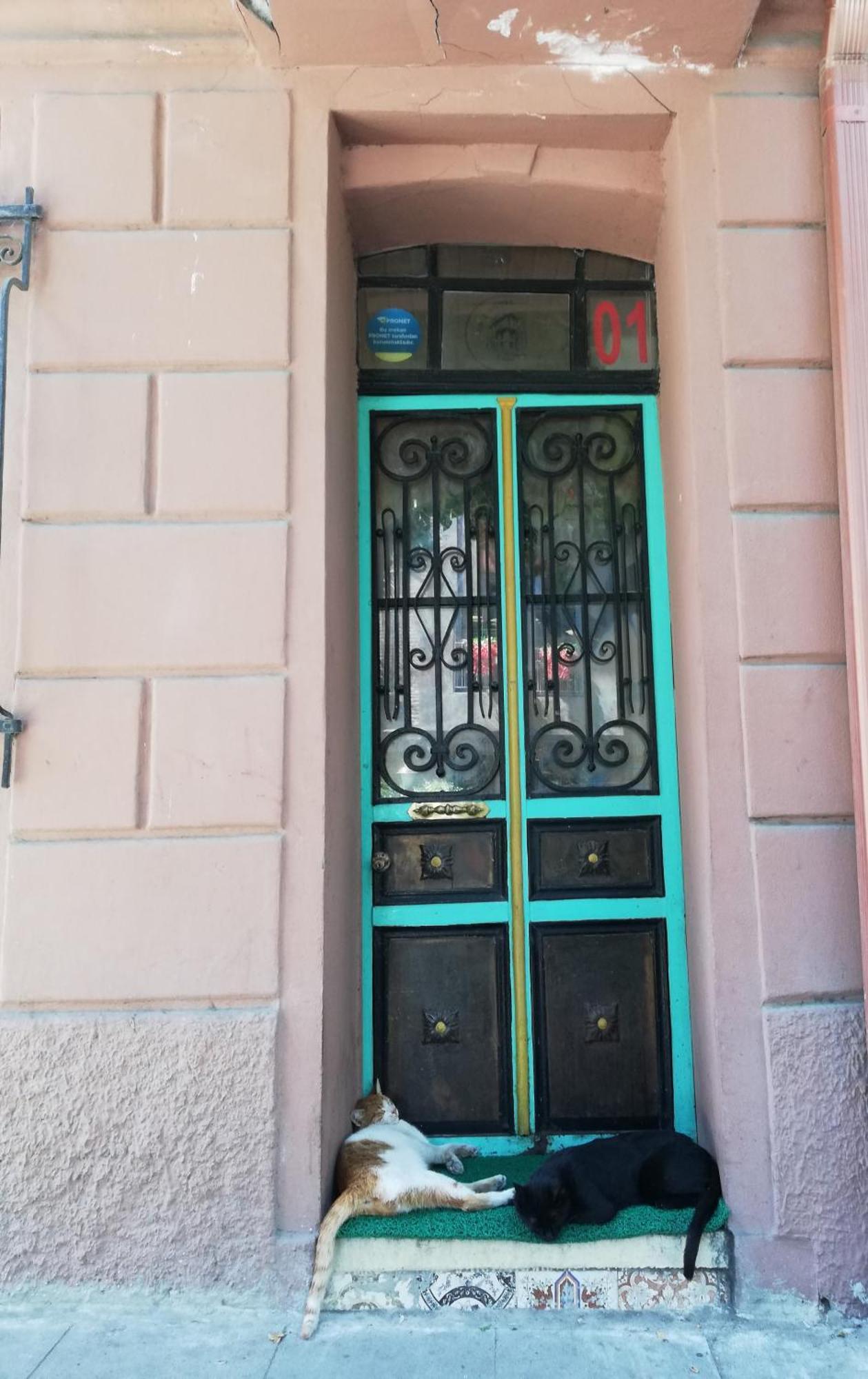 Hotel No 1 House By Valence à Istambul Extérieur photo
